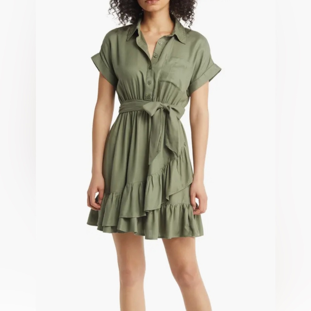 BOHO Patch Pocket Tie Waist Shirtdress Army green.Size M 100%Rayon.Used